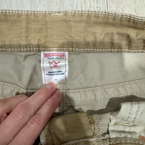 True Religion Ricky Cut Off - Picture 4 of 5